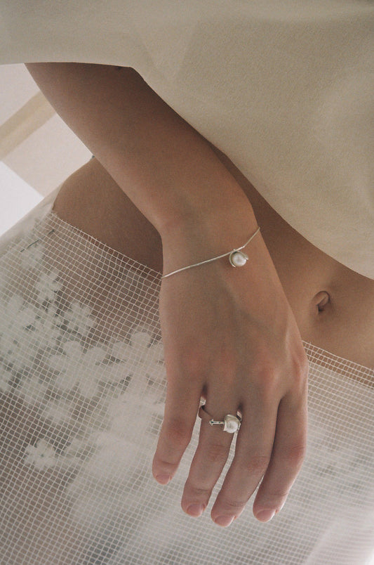 Framed Pearl Bracelet