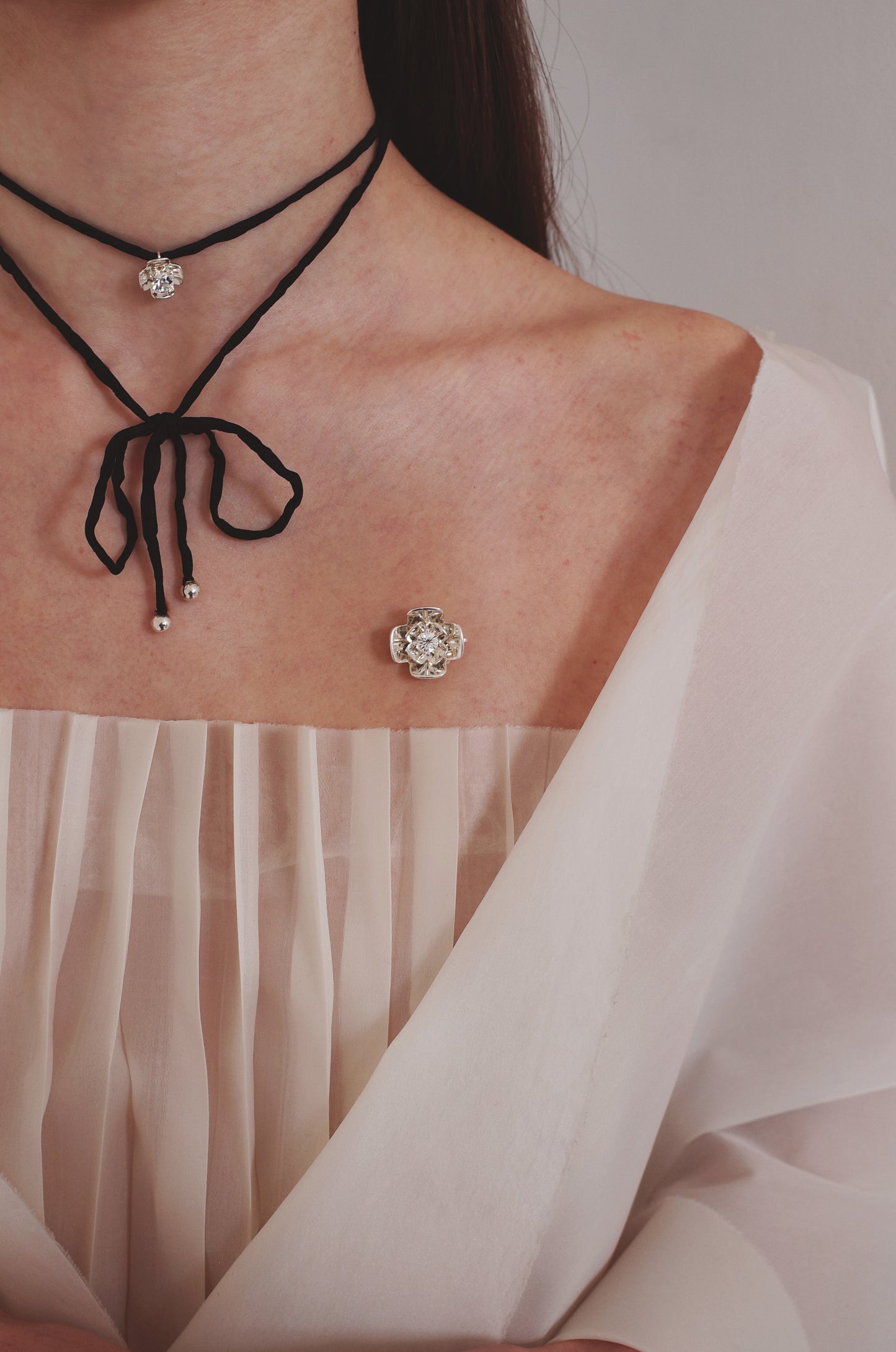 Trillium Diamante Pendant