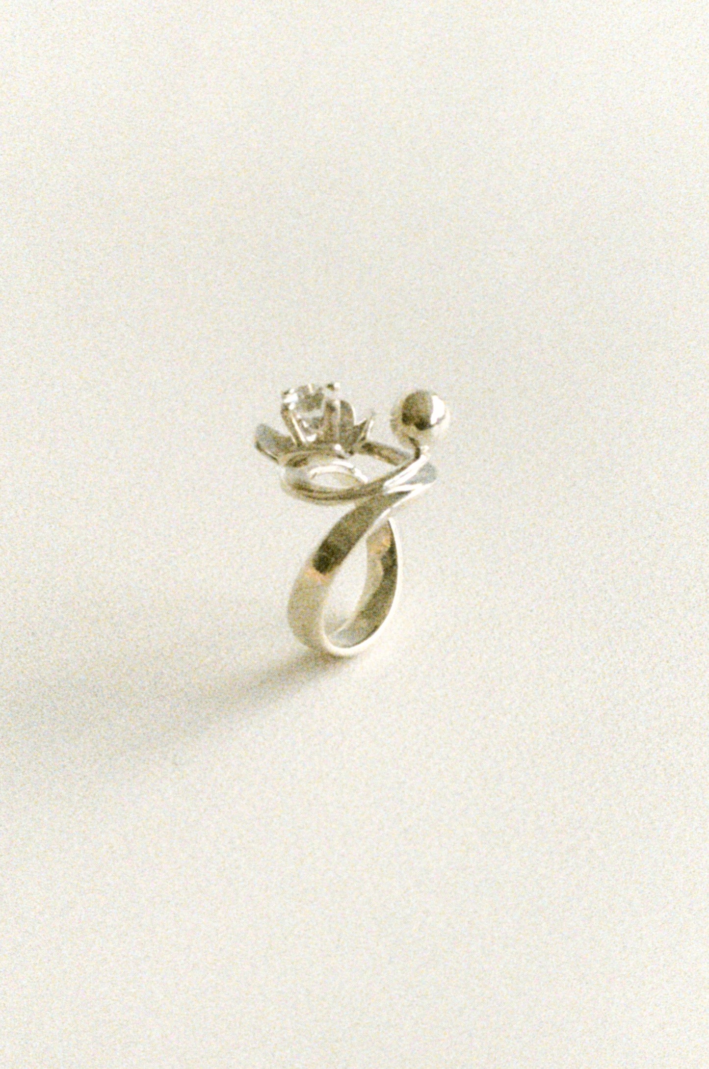 Trillium Equlibrium Ring