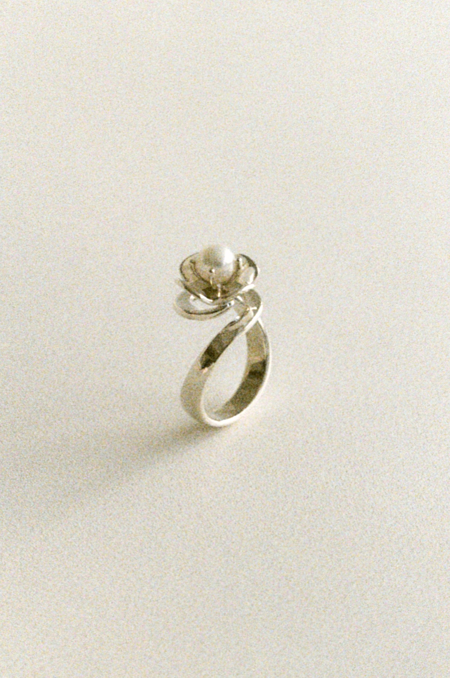Trillium Infinity Ring